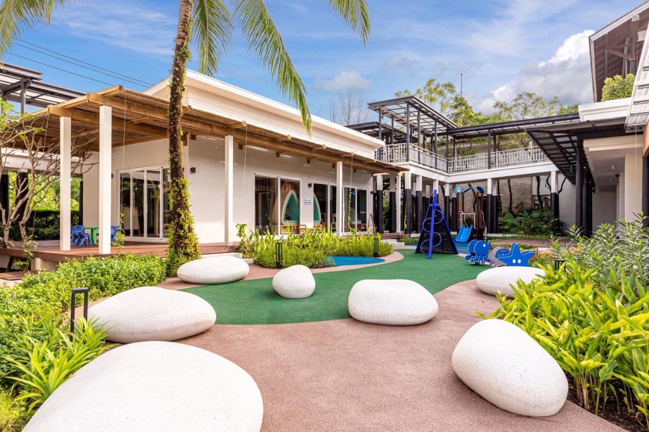 Outrigger Khao Lak Beach Resort - Sha Extra Plus Εξωτερικό φωτογραφία The school's campus